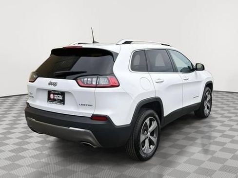 Used 2019 Jeep Cherokee Limited AWD/4WD image 3