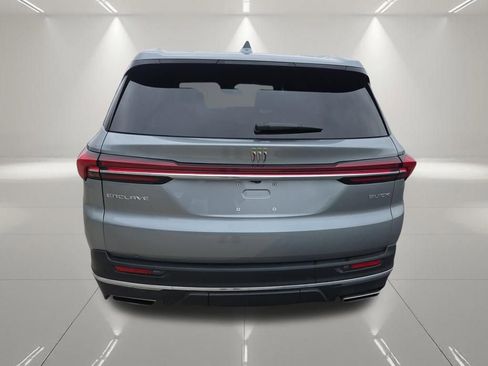 Certified 2025 Buick Enclave Preferred FWD image 8