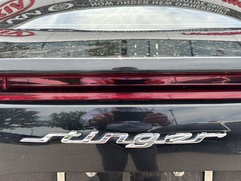 Used 2019 Kia Stinger GT2 AWD/4WD image 17