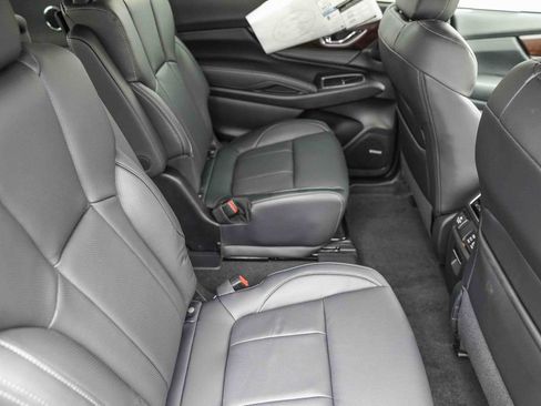 New 2025 Subaru Ascent Touring image 18