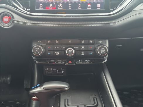 Used 2021 Dodge Durango SRT Hellcat image 18