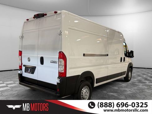 Used 2024 RAM ProMaster 2500 w/ Safety Group image 3