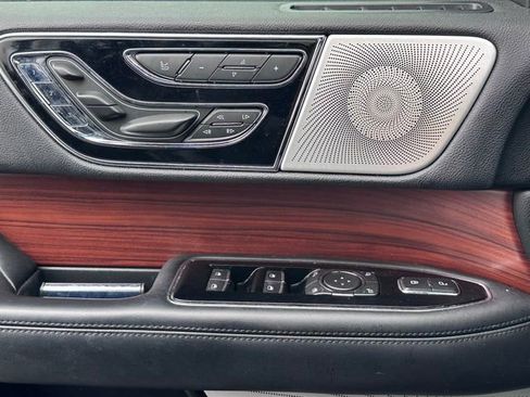 Used 2020 Lincoln Navigator L Reserve w/ Luxury Package image 22