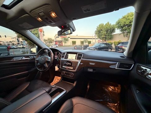 Used 2015 Mercedes-Benz ML 350 4MATIC image 44