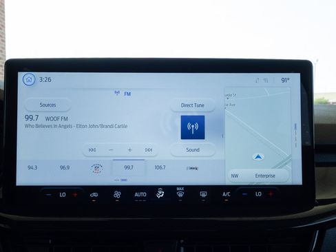 Used 2025 Ford Escape ST-Line w/ Tech Pack #1 FWD image 17