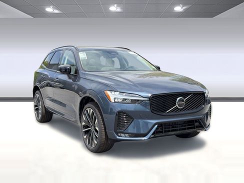 New 2026 Volvo XC60 B5 Ultra w/ Protection Package Premier AWD/4WD image 7