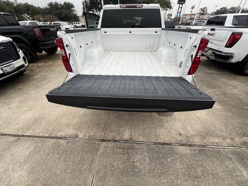 Used 2024 Chevrolet Silverado 1500 Custom Trail Boss w/ LPO, Dark Essentials Package image 25