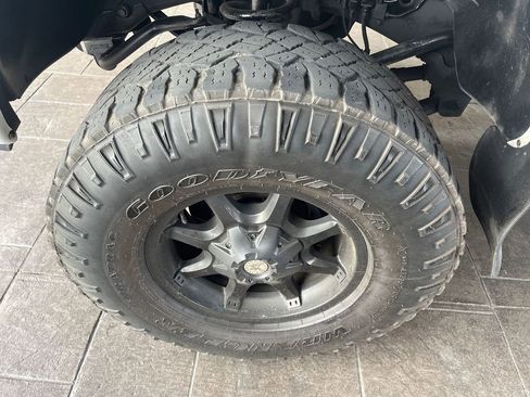 Used 2006 Dodge Ram 2500 Truck Laramie w/ Protection Group image 22