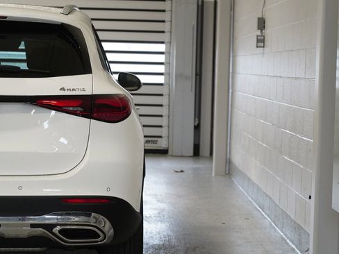 New 2026 Mercedes-Benz GLC 300 4MATIC image 13