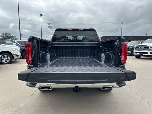 Used 2024 GMC Sierra 1500 SLT w/ SLT Premium Package AWD/4WD image 14