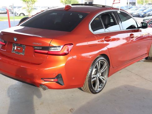 Used 2021 BMW 330i Sedan w/ Convenience Package RWD image 5