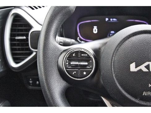 Used 2024 Kia Soul LX w/ Option Group 015 FWD image 19