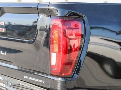 Used 2021 GMC Sierra 3500 Denali w/ Denali Ultimate Package image 9