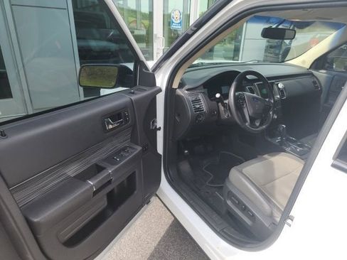 Used 2016 Ford Flex SEL w/ Equipment Group 202A AWD/4WD image 14