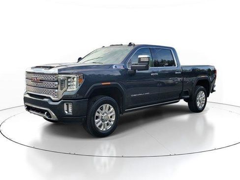 Used 2021 GMC Sierra 2500 Denali w/ Technology Package image 2