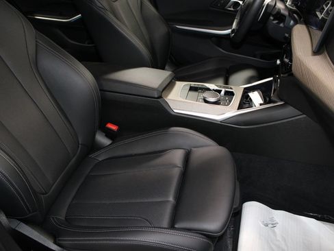 Used 2025 BMW 330i Sedan RWD image 26