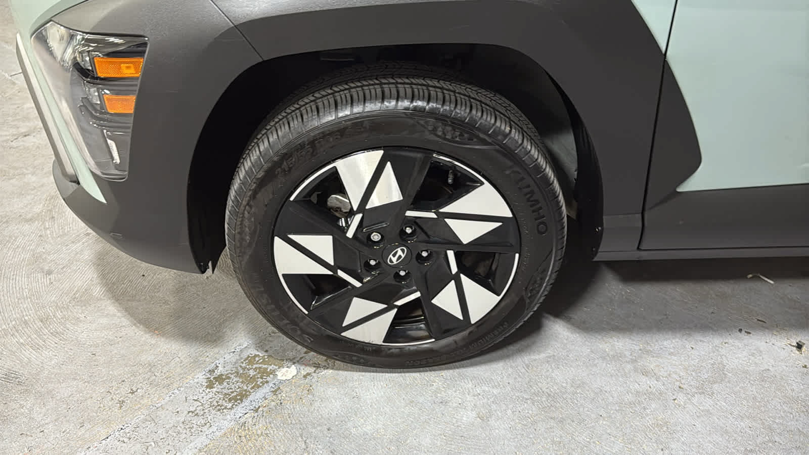 Used 2024 Hyundai Kona SEL AWD/4WD image 8