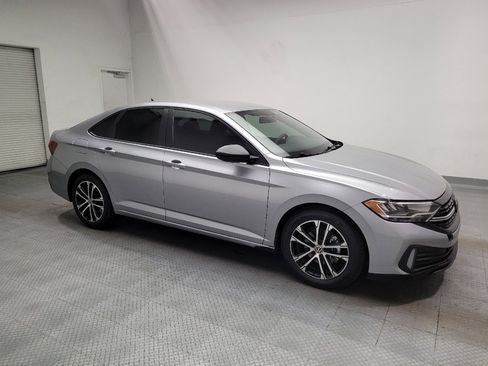 Used 2022 Volkswagen Jetta Sport FWD image 11