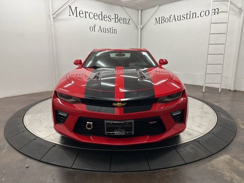 Used 2016 Chevrolet Camaro SS image 2