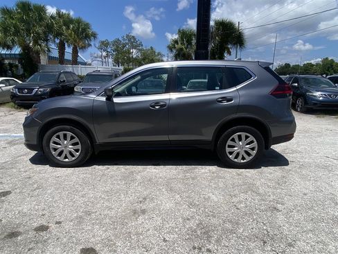 Used 2018 Nissan Rogue S AWD/4WD image 4