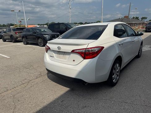 Used 2015 Toyota Corolla S FWD image 3