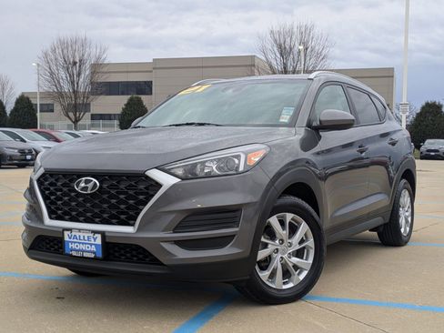 Used 2021 Hyundai Tucson Value w/ Cargo Package image 2