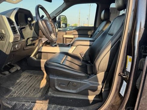 Used 2021 Ford F250 Lariat AWD/4WD image 2