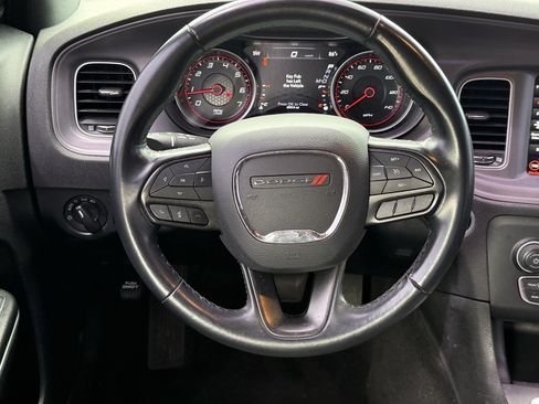 Used 2023 Dodge Charger SXT RWD image 15