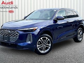 Used 2025 Audi Q5 Premium w/ Convenience Package AWD/4WD video 1
