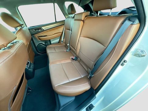 Used 2019 Subaru Outback 3.6R Touring w/ Popular Package #3A image 31