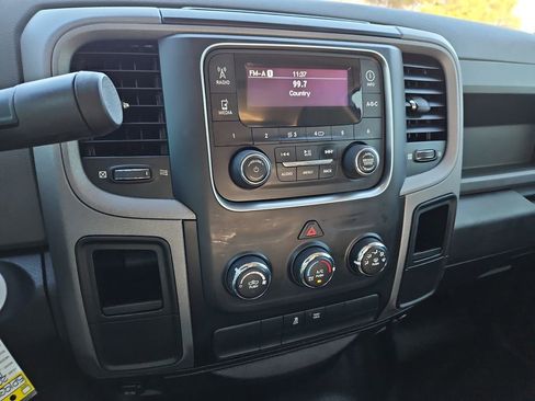 Used 2016 RAM 1500 Tradesman image 21