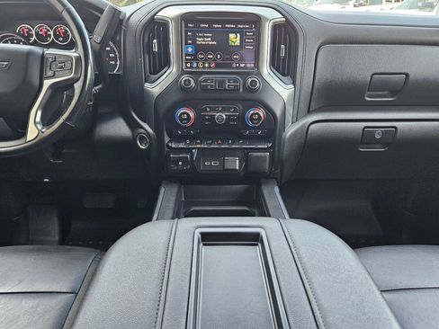 Used 2021 Chevrolet Silverado 1500 RST AWD/4WD image 10