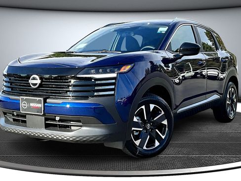 New 2026 Nissan Kicks SV image 2