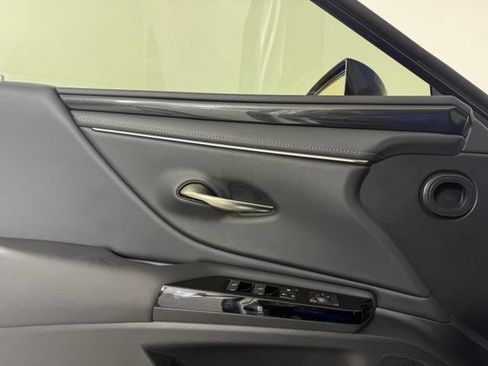 Certified 2024 Lexus ES 350 FWD image 30