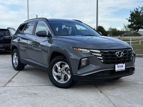Used 2024 Hyundai Tucson SEL AWD/4WD image 2