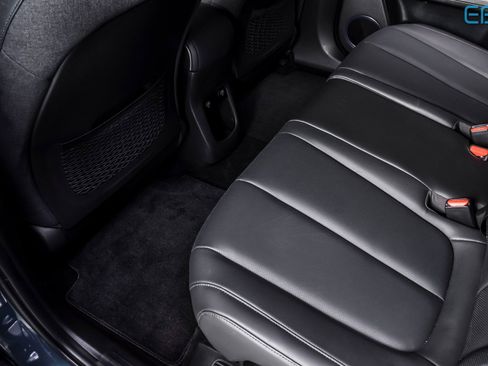 Used 2024 Hyundai Ioniq 5 Limited image 18