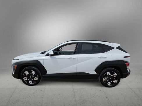Certified 2025 Hyundai Kona SEL FWD image 5