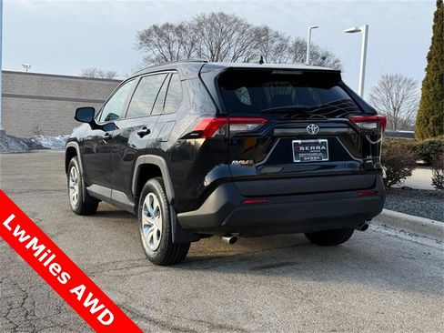 Used 2019 Toyota RAV4 LE w/ All Weather Liner Package image 5