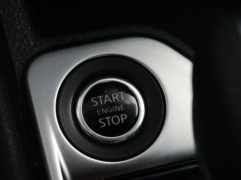 Used 2024 Nissan Sentra SV FWD image 29