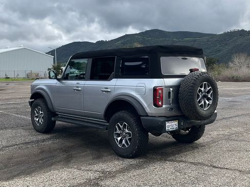 Used 2023 Ford Bronco Outer Banks image 4