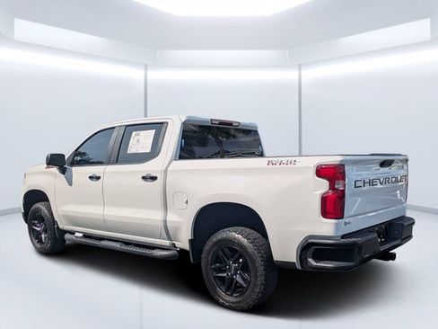 Used 2023 Chevrolet Silverado 1500 LT Trail Boss w/ Protection Package AWD/4WD image 5