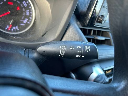 Used 2019 Toyota RAV4 LE image 20