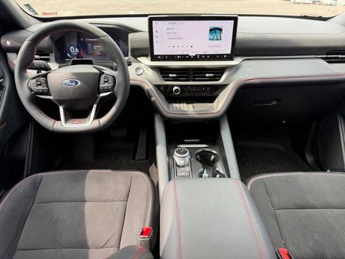 Certified 2025 Ford Explorer ST AWD/4WD image 14