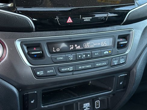 Used 2021 Honda Pilot Special Edition image 20