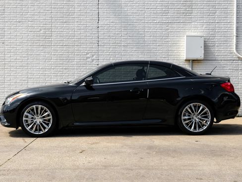 Used 2012 INFINITI G37 Convertible w/ Premium Pkg RWD image 10
