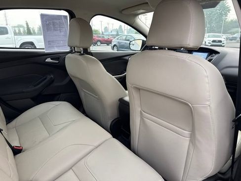 Used 2016 Ford Focus Titanium w/ Titanium Cold Weather Package FWD image 25