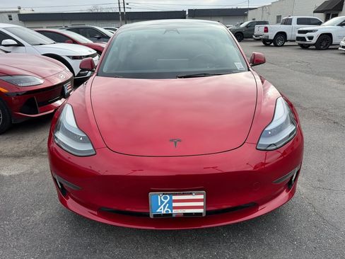 Used 2023 Tesla Model 3 Standard Range image 4