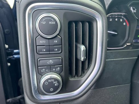 Used 2020 GMC Sierra 1500 SLE w/ X31 Off-Road Package AWD/4WD image 21
