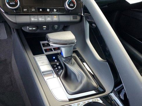 New 2024 Hyundai Elantra Blue image 12