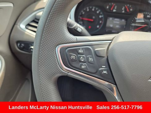 Used 2024 Chevrolet Malibu LT FWD image 25
